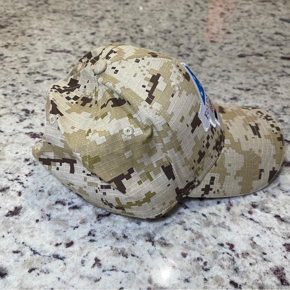 2017 Folds of Honor QuikTrip 500 NASCAR Camo Camouflage Hat SnapBack Atlanta - Picture 4 of 8